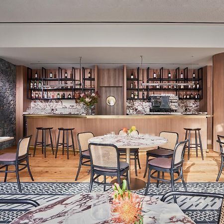 Barcelo Funchal Oldtown Hotell Eksteriør bilde The Bar at The Standard East Village