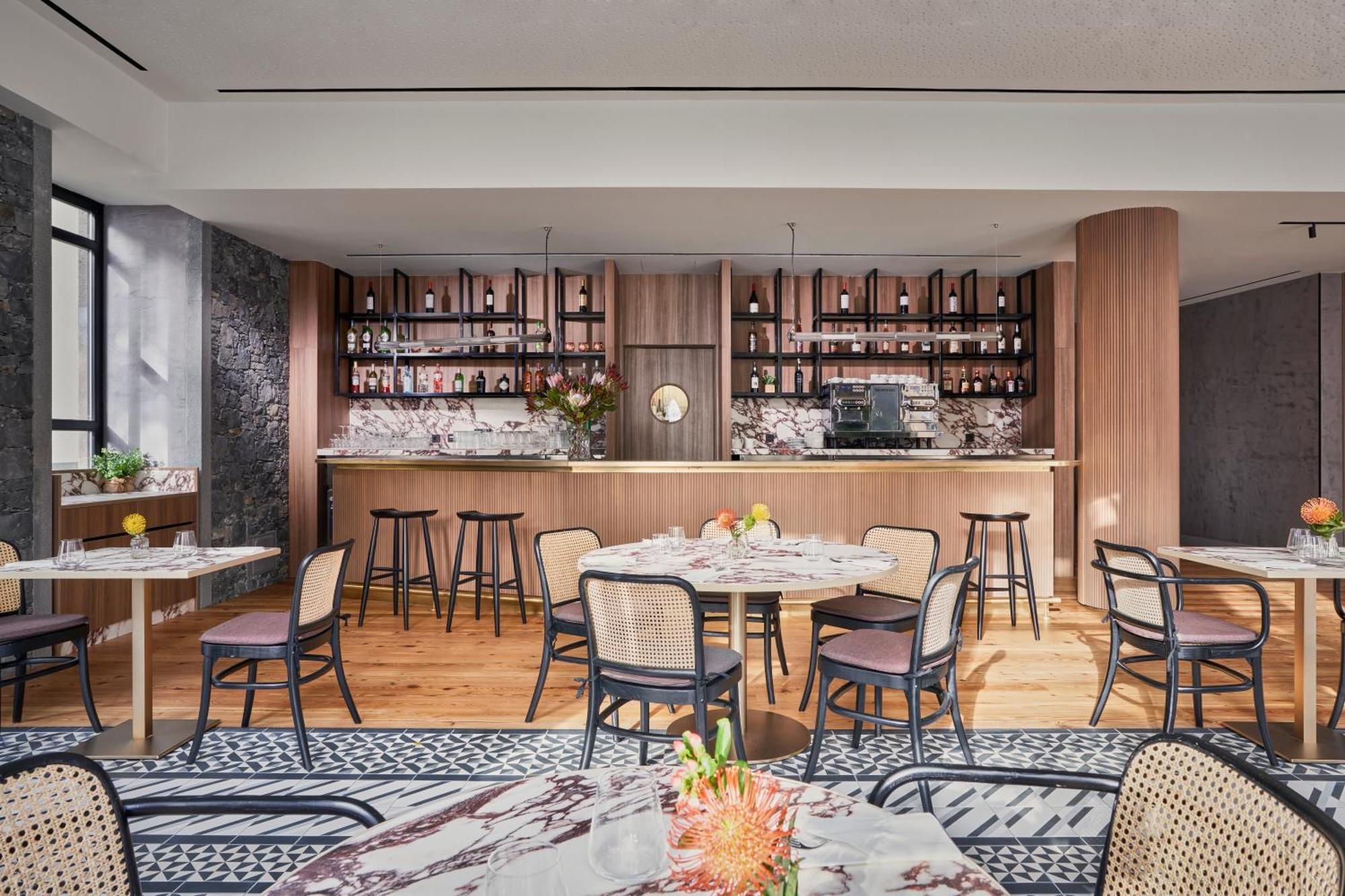 Barcelo Funchal Oldtown Hotell Eksteriør bilde The Bar at The Standard East Village